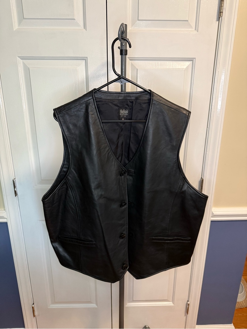 Men’s Wilson’s leather vest
